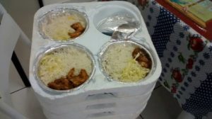 Mãe e avós acusam Cijop de problemas com merenda das crianças