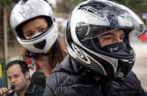Cidades vão ter que regularizar transporte por moto, decide Alesp