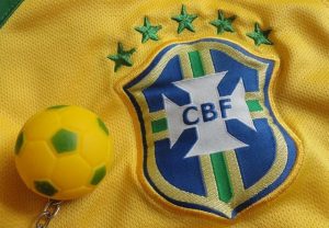 Ronaldo Fenômeno retira candidatura a presidência da CBF