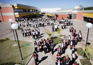 Professores do Sesi entram em greve a partir do dia 31