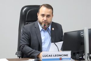 Leoncine discute ações para melhoria do trânsito na Vila Amorim e Frezzarim