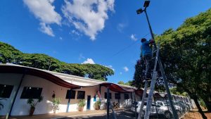 Prefeitura instala câmeras pra evitar vandalismo no CCL