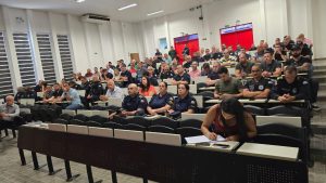FAM sedia encontro da CRIM