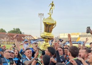 Orquídeas campeão do amador em Santa Bárbara