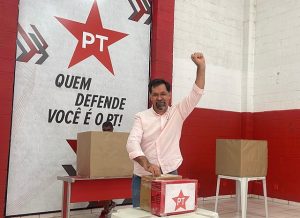 Roberto Vensel reeleito presidente do PT Sumaré