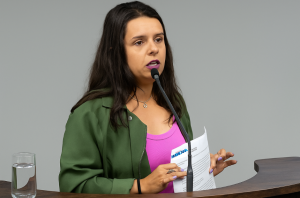 Professora Juliana
