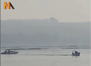 Embarcações fazem buscas a campineiro que caiu de JetSki em Americana