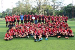 Parceiros Futebol Clube renova patrocínio com shopping em Sumaré