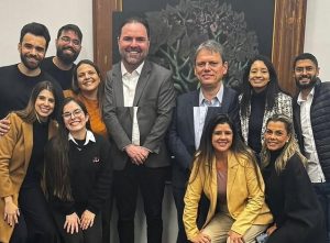 Molina com moral com Tarcísio no aniversário