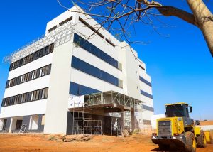 Cidade Saúde e adutora, obras da semana em Santa Bárbara
