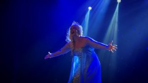 Teatro de Americana recebe o musical infantil "Frozen - 10 Anos"