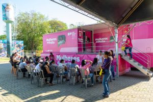 Carreta de mamografia inicia exames em Hortolândia