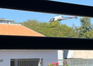 Águia da PM agita manhã perto do Tivoli