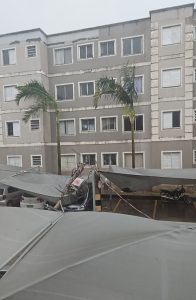Temporal faz estragos: 
