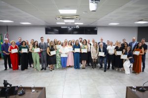 Prêmio “Professores Destaques do Ano” é entregue pela Câmara em Americana