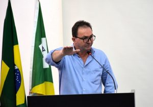 Jeová e seus quase 1 mil votos