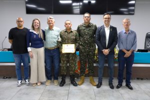 Diploma Atirador Destaque do Ano é entregue pela Câmara de Americana