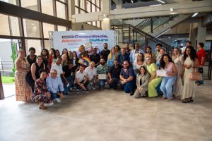 Hortolândia expõe fotos de cortes afros em celebração ao Dia da Consciência Negra