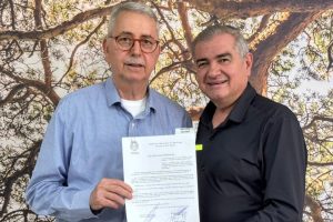 Começa a montagem da estrutura do primeiro Celebra Americana