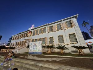 Biblioteca Municipal de Americana tem funcionamento especial em dezembro