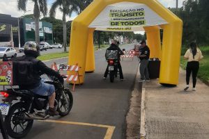 Prefeitura de Americana e Detran fazem ação de conscientização com motociclistas