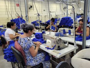 Prefeitura de Hortolândia confecciona uniformes escolares de verão para 2026