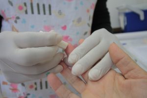 Hortolândia promove campanha Dezembro Vermelho de prevenção ao HIV