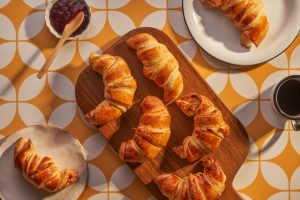 Dia Mundial do Croissant: Aprenda a fazer esse salgado clássico e saboroso para celebrar a data