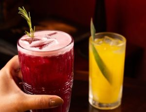 Cão Véio Santa Barbara lança 2 drinks de verão: até o fim de janeiro