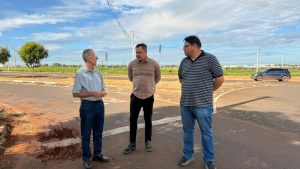Fernando da Farmácia conquista realização de calçadas no Parque Universitário