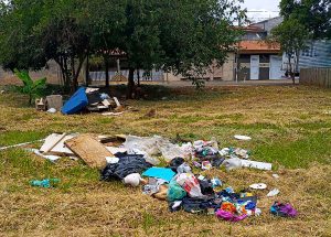 Guarda de Santa Bárbara flagra descarte irregular e multa em R$ 500