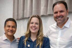 Jacira Chávare traz verba de R$1 milhão para reduzir fila de espera por consultas