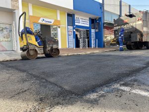 DAE Santa Bárbara intensifica operação tapa-buraco após período de chuvas