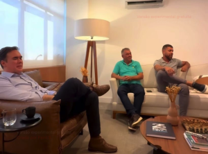 Paulo Porto e Lico vão a Denis de olho em 2026