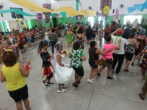 Baile de Carnaval da Melhor Idade reúne mais de 250 em Sumaré