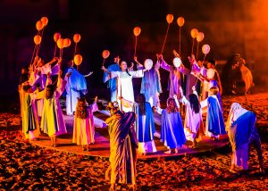 Espetáculo Via Crucis de Santa Bárbara abre inscrições para elenco infantil