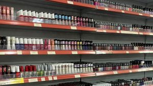 Procon de Nova Odessa orienta mulheres sobre consumo seguro de serviços de beleza