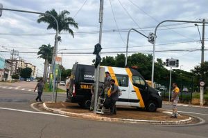 Sumaré testa semáforo inteligente no cruzamento da Rebouças com Saudade
