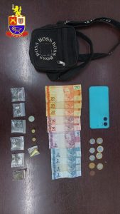 Três pessoas são presas por tráfico em ações da PM em Americana