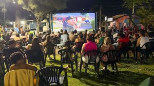 Cine Céu reúne 300 pessoas em Nova Odessa; retomada de projeto nos bairros