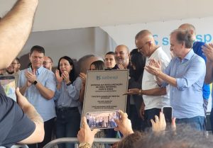 Zezé e Tarcísio concluem ações de saneamento básico no Monte Sinai