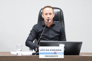 Falta de água em poço artesiano na Praia Azul incomoda Léo da Padaria