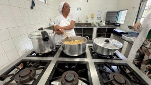 Nova Odessa reforça segurança alimentar nas escolas e prepara manual