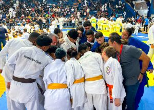 Judô de Santa Bárbara conquista 18 medalhas em torneio da Federação Paulista