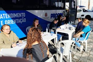 Procon Móvel realiza 50 atendimentos na região central de Hortolândia