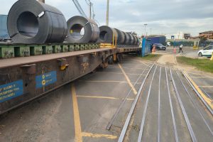 Trem descarrila em Hortolândia e trânsito é monitorado
