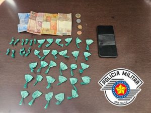 Ocorrências atendidas pelo 48º BPM/I resultaram em três prisões (furto) e apreensão de drogas 
