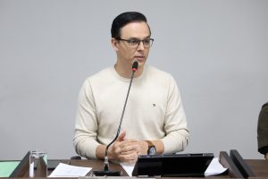 Thiago Brochi pede campanhas de saúde bucal no volta às aulas em Americana