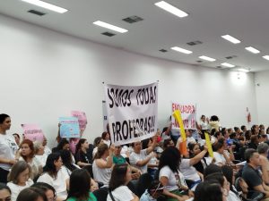 ADIs divulgam carta aberta e citam 'desmonte' na Educação em Santa Bárbara