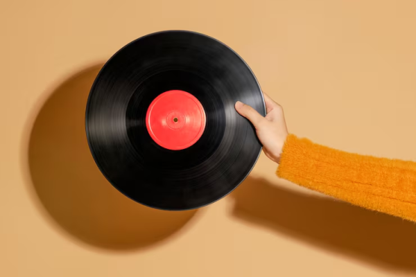 Vendas de CD superam o Vinil com aumento de 16%. É o fim do streaming?
